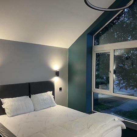 Welcome To Your Stay At The Nest ボルトン エクステリア 写真